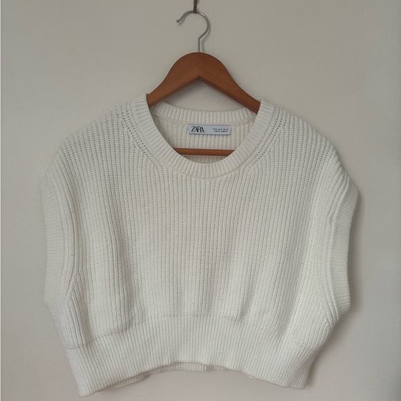 Zara sweater vest blouse - Picture 1 of 1